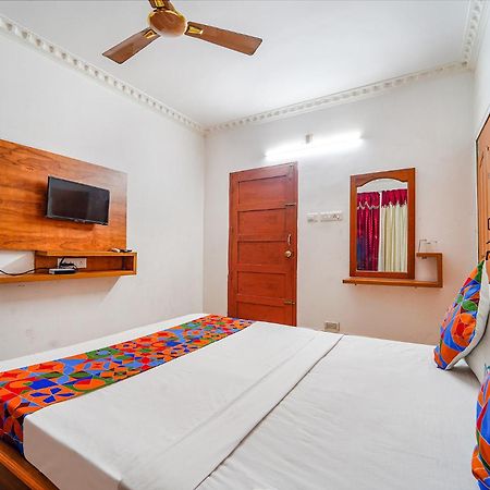 Fabexpress Majestic Inn Thiruvananthapuram Dış mekan fotoğraf