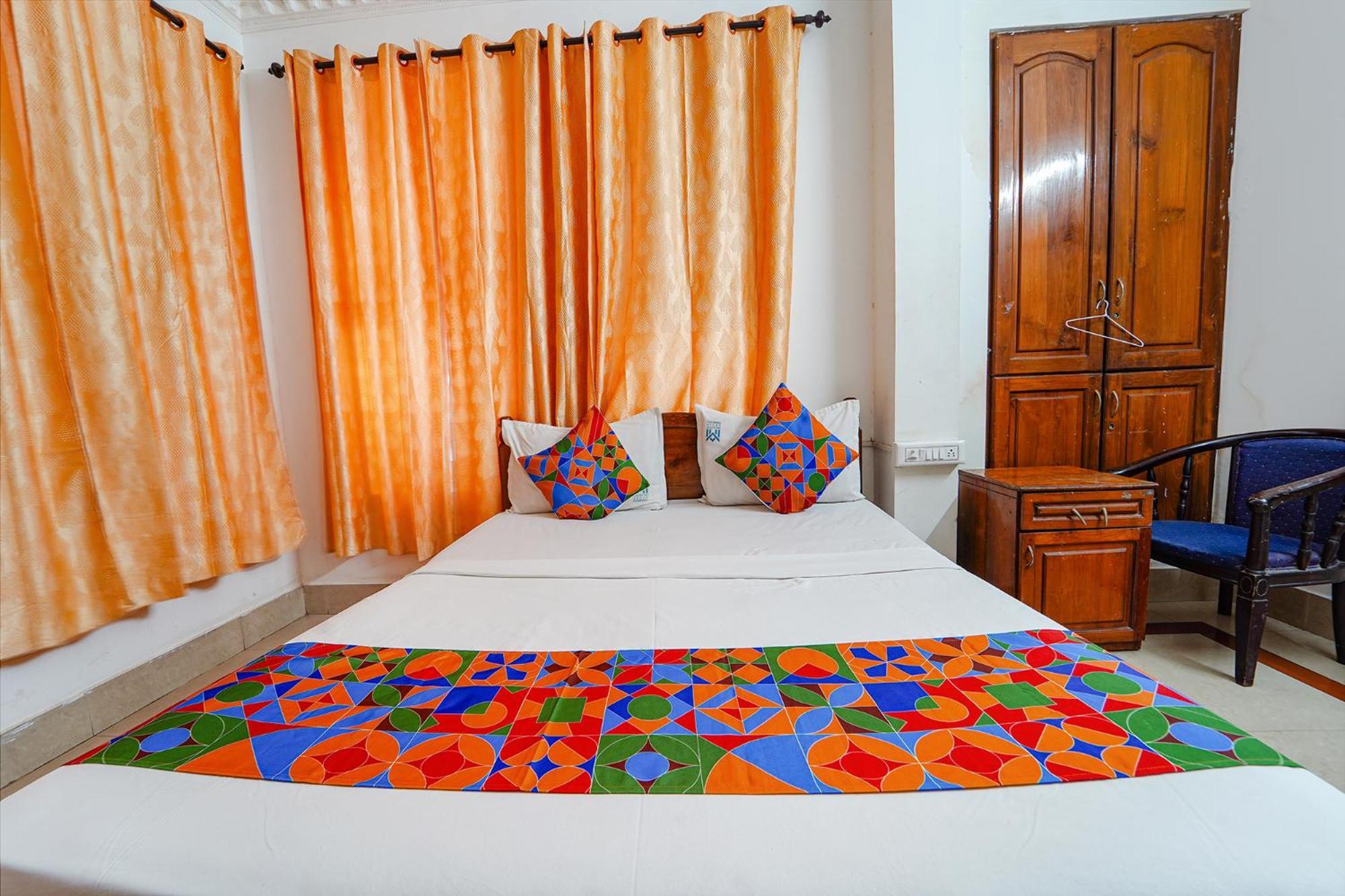 Fabexpress Majestic Inn Thiruvananthapuram Dış mekan fotoğraf